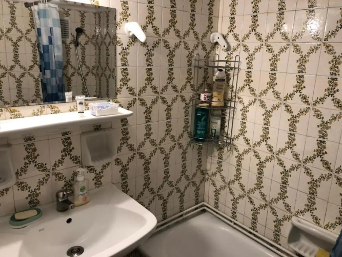 Metaxourgio spacious two bedroom apartment
