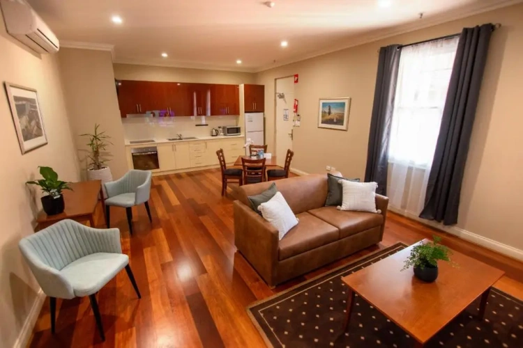 1 Bedroom Apartment