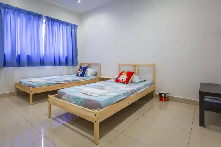 Maxim Citylight Sentul by SYNC
