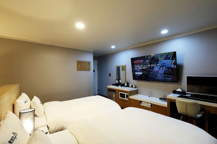 Superior Twin room