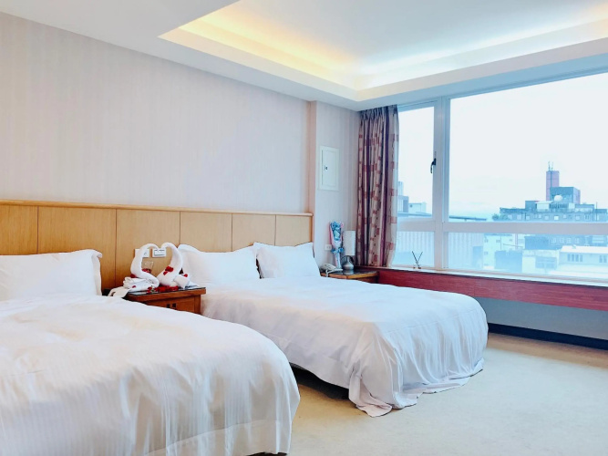 Mucha Hotel