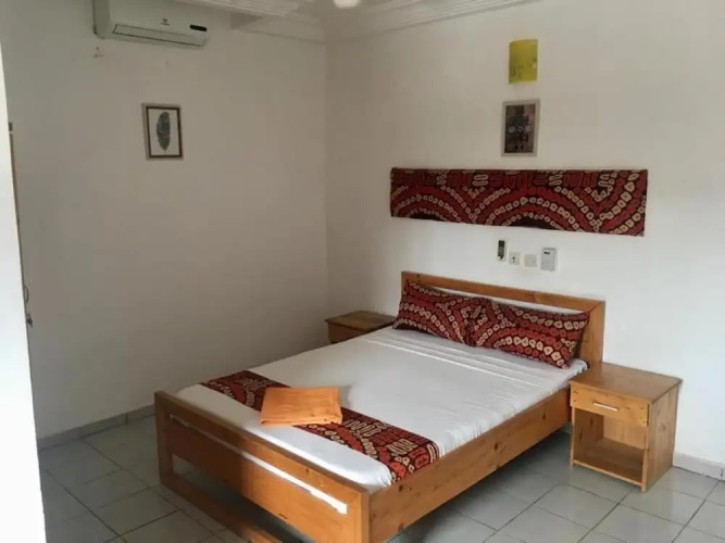 Imans Hotel Dabou