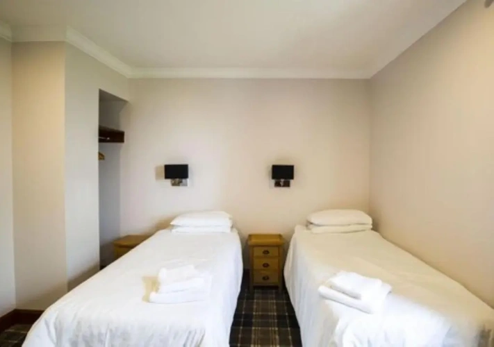 Standard Twin room with sea view