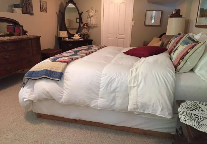 Wyndhaven Cottage Bed & Breakfast