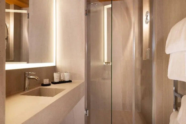 Triple Suite