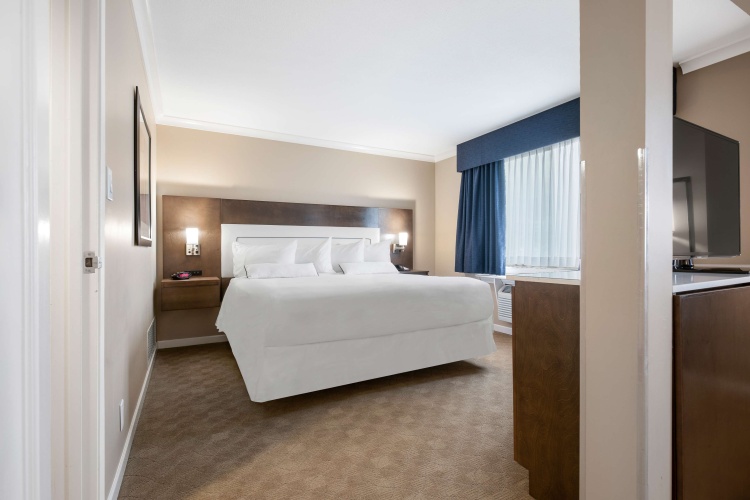 Best Western Plus Columbia River Hotel photo 8