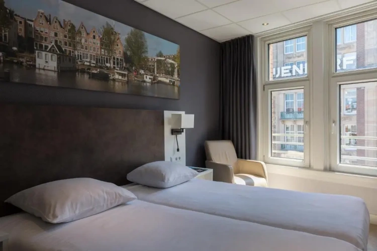 Comfort Double room with city view