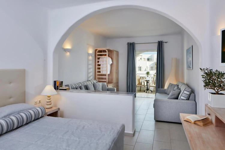 Aegean Plaza Hotel