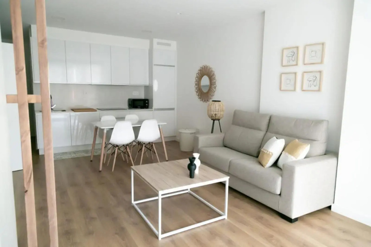 Apartamentos Mareira (con garaje)