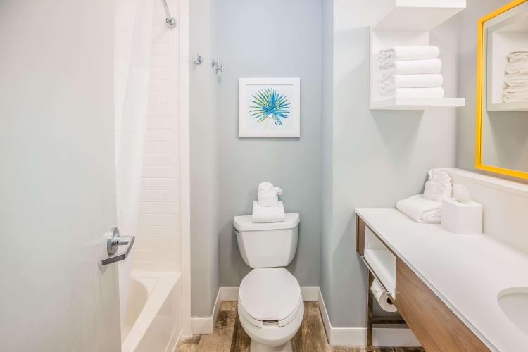 Hampton Inn Pensacola Beach photo 11