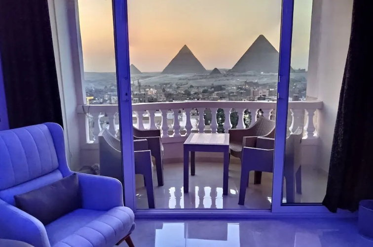 Hi Pyramids