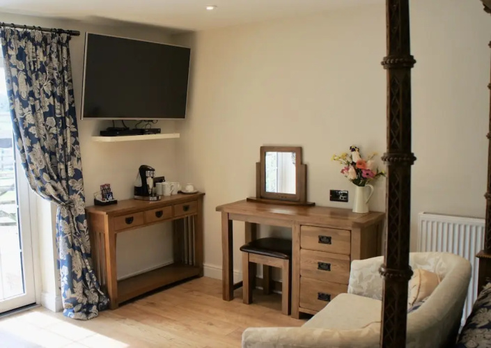 The Lodge Bed and Breakfast