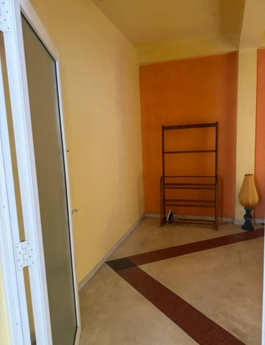 Cheerful One Bedroom Apartment