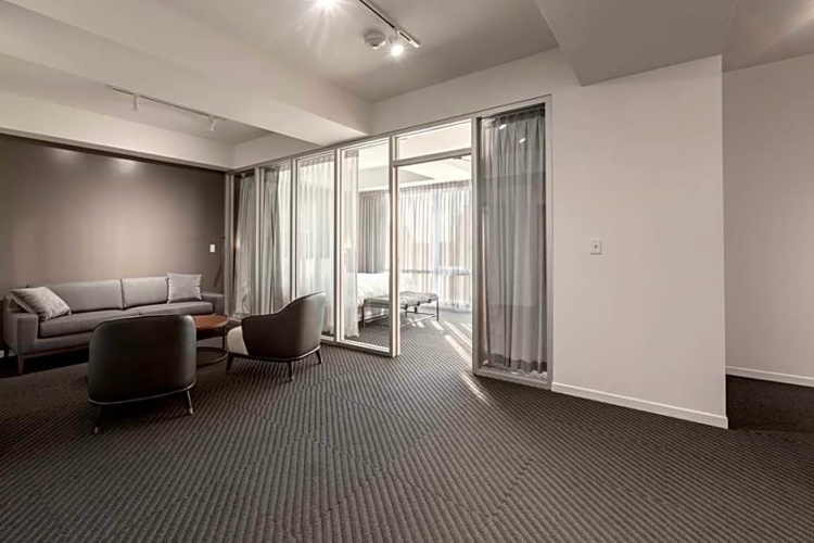 Deluxe Double Suite