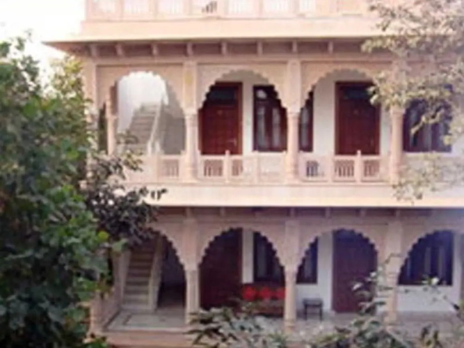 The Birder's Inn