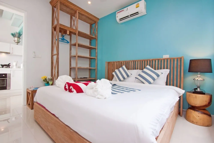 3 Bedrooms Sextuple Villa