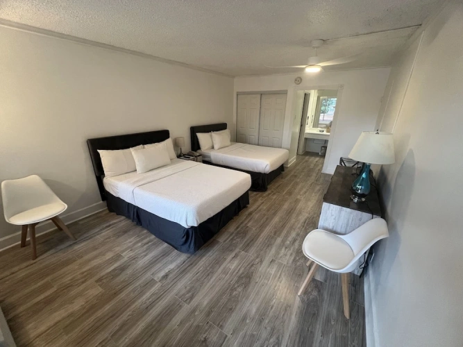 Premium Quadruple room
