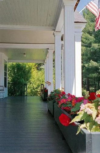 The Franconia Inn