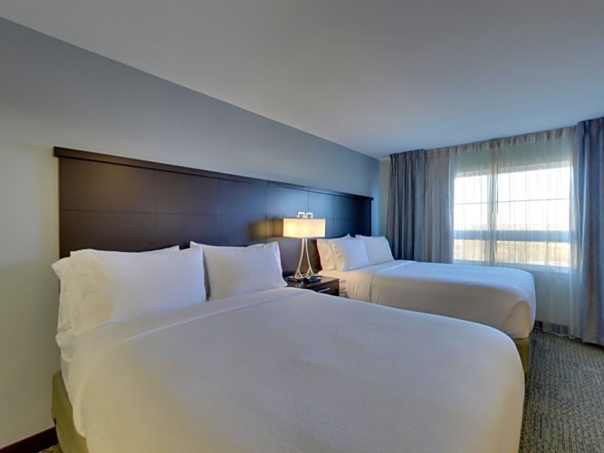1 Bedroom Suite