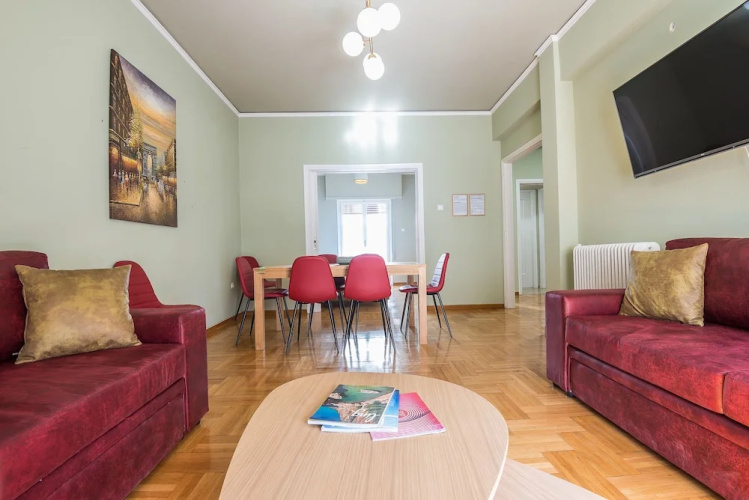 Victoria Paradise Apartments