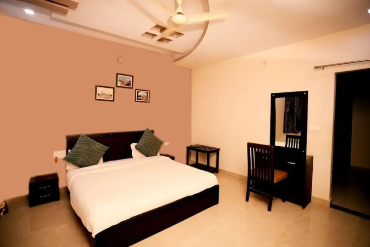 Meera Valley Resort