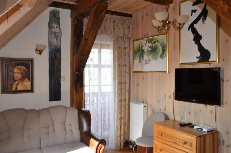 Apartment with balcony