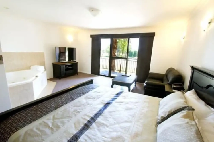 Double Suite with river view