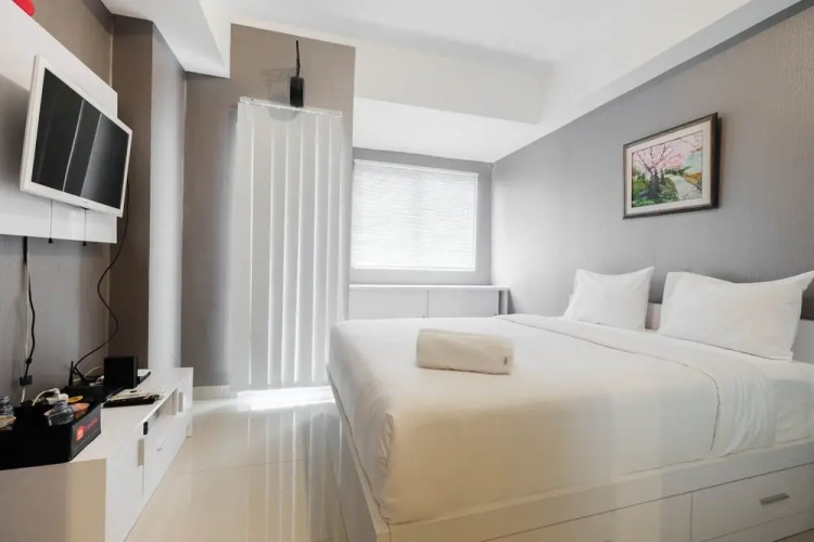 Pleasant Studio Apartment at The Oasis Cikarang