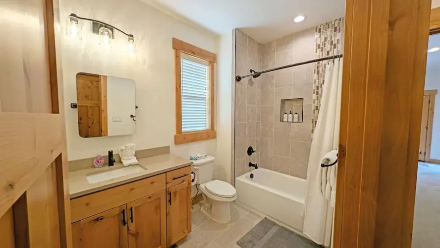 56593 Celestial Dr 4 Bedroom Home