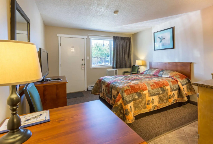Carmel Inn