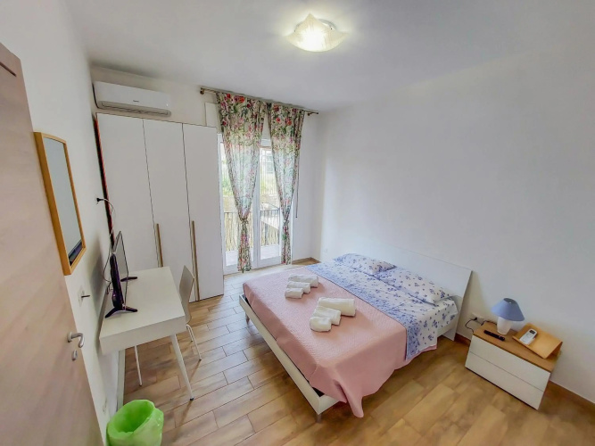 Metro Guest House 2
