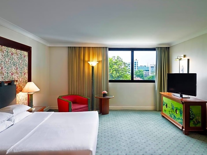 Executive Suite
