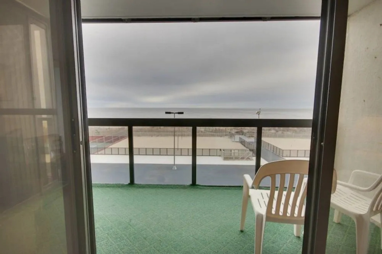 Golden Sands 207 - 2 Br Condo