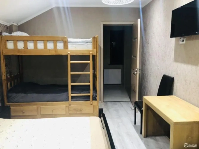 2 Bedrooms Villa