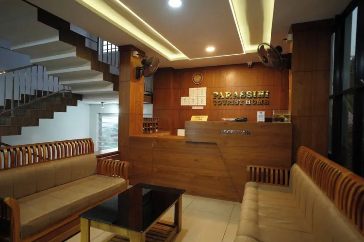 Parassini Tourist Home
