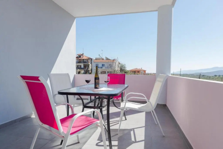 Kes apartments
