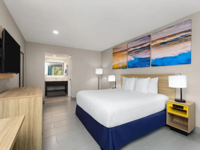 Standard Double room with pool view