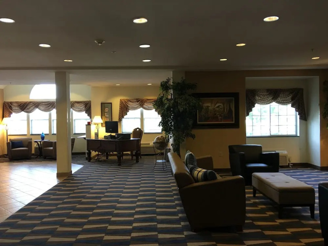 Microtel Indianapolis Airport