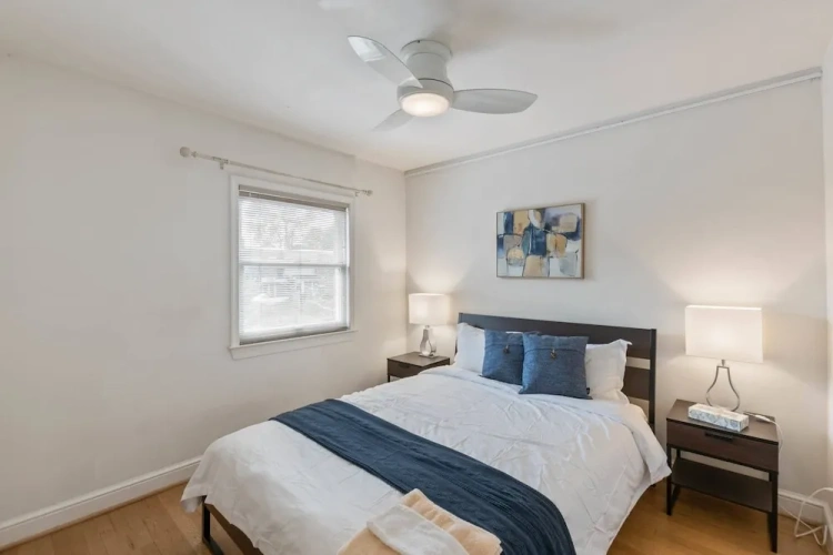 3 Bedrooms Cottage