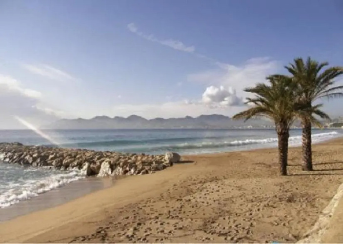 Cannes vue mer