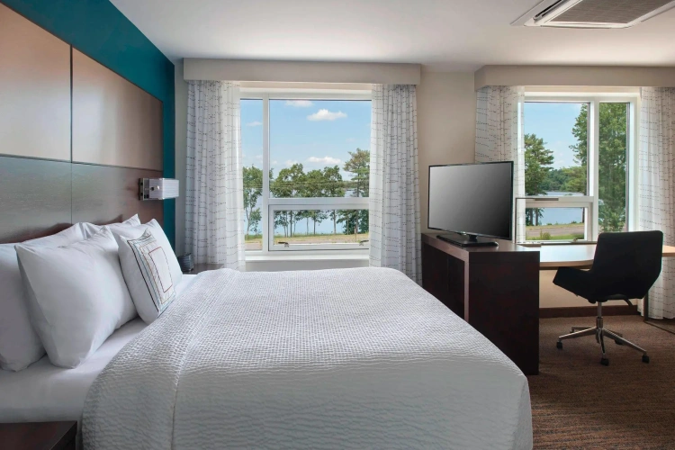 Double Studio with lake view