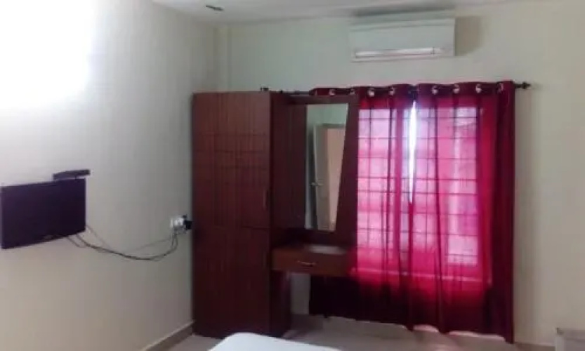 S M Residency