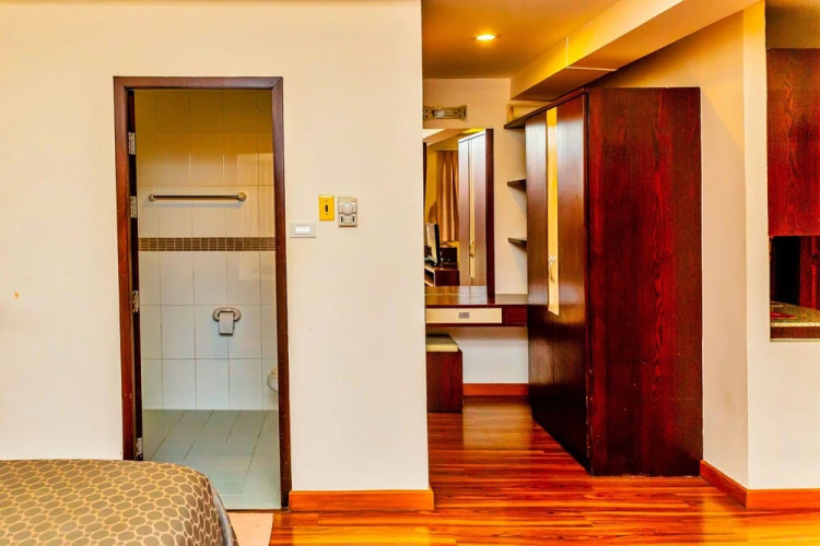 Jolly's Guesthouse