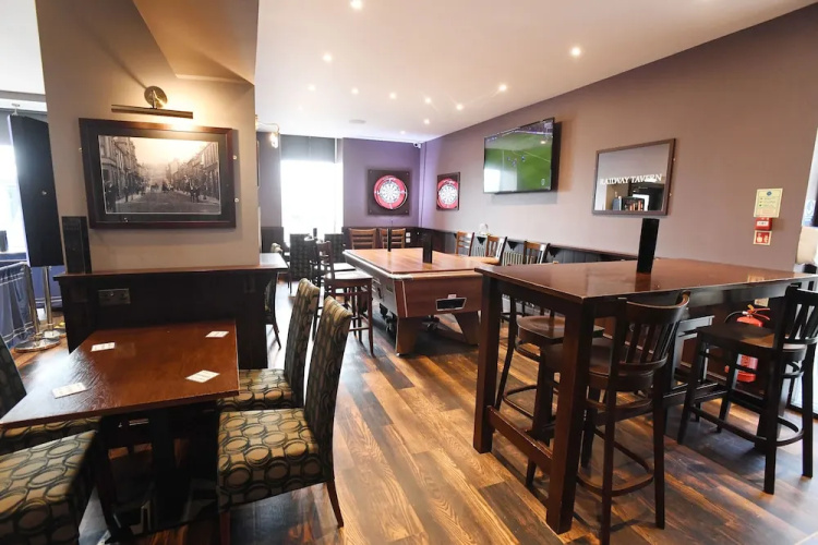 Rooms At The Railway