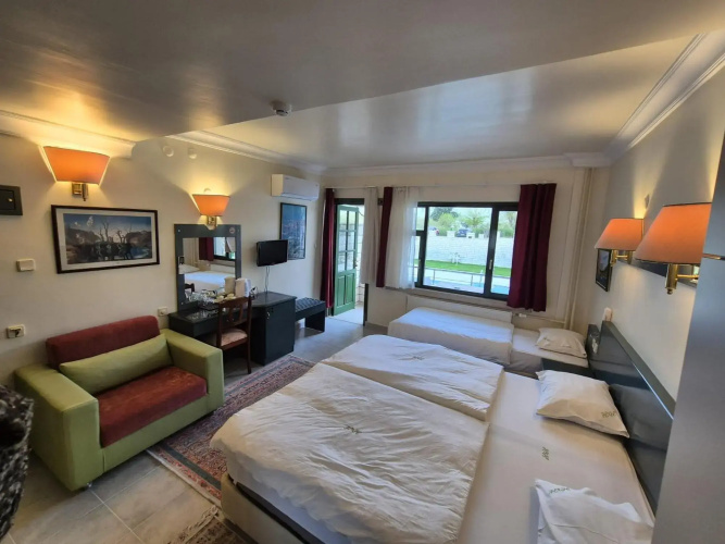 Hotel Hal - Tur