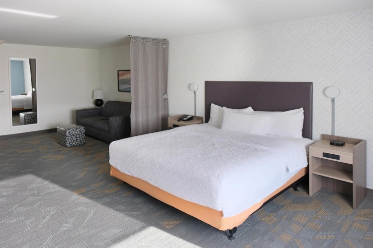1 Bedroom Suite