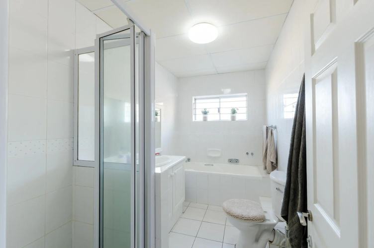 11 Waterfront Umdloti