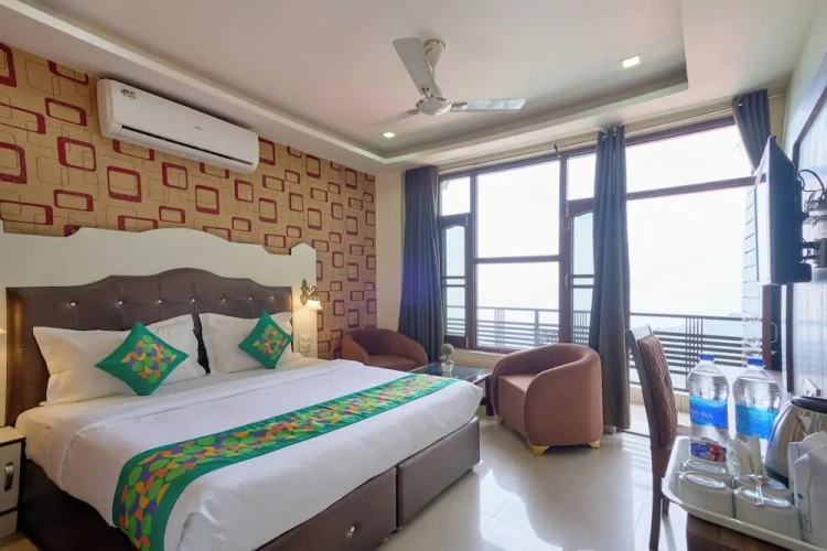 Premium room with balcony
