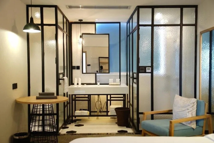 One Flight Apartment Bao'an Branch