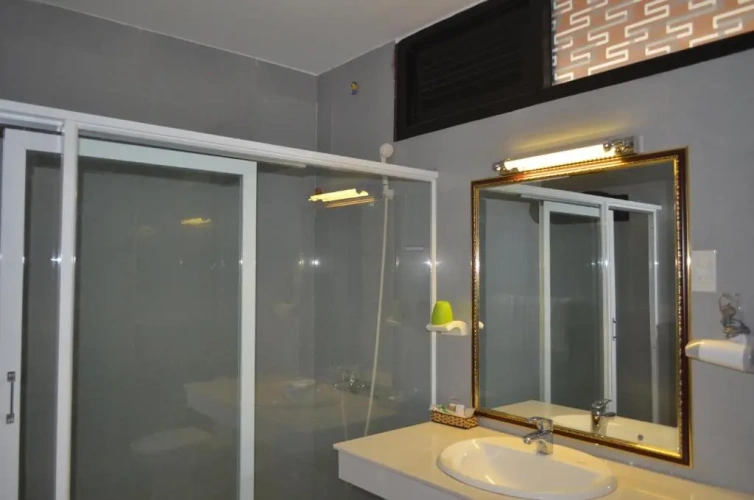 Standard Quadruple room with pool view